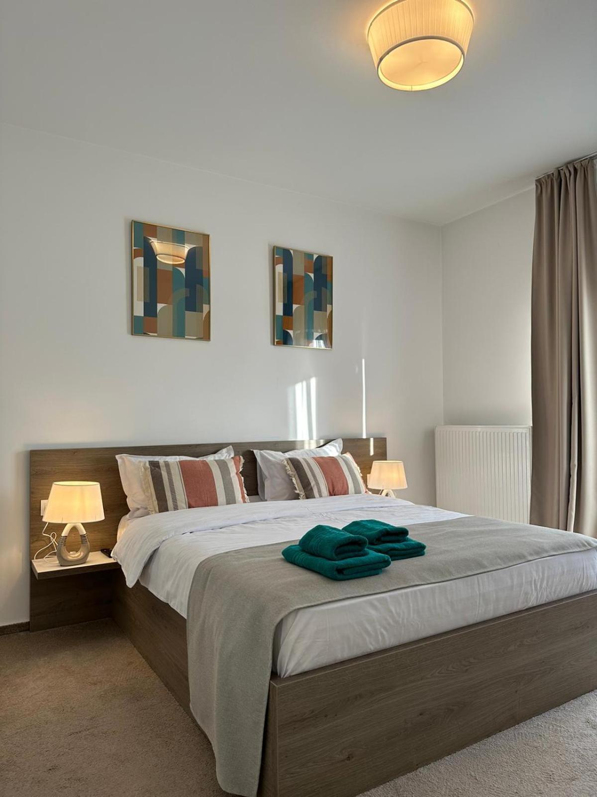 Luxury Glam Apartments & Studios Near Coresi Mall Braşov Eksteriør bilde