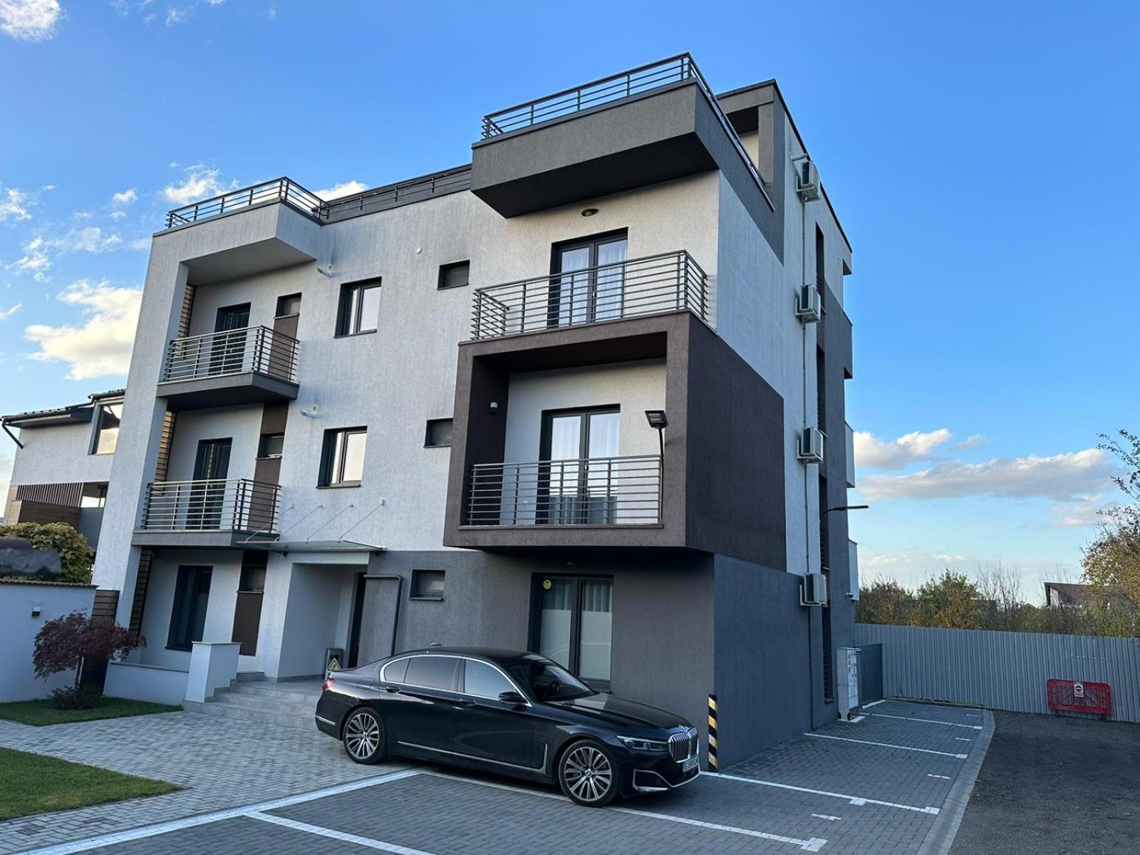 Luxury Glam Apartments & Studios Near Coresi Mall Braşov Eksteriør bilde