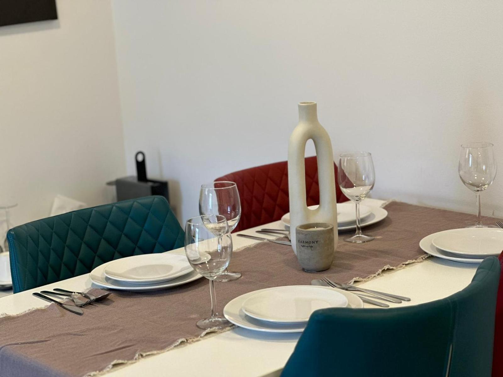 Luxury Glam Apartments & Studios Near Coresi Mall Braşov Eksteriør bilde